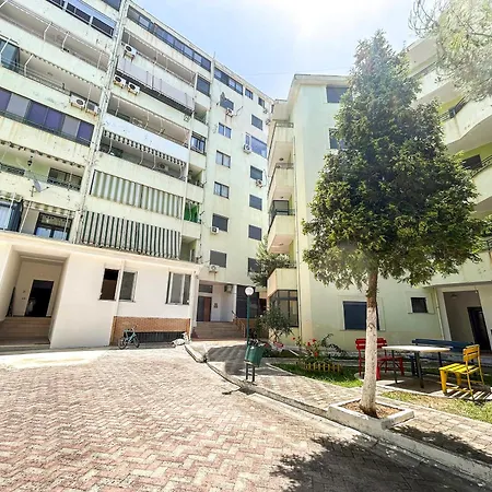 1 Bedroom 1198 Appartamento Golem (Tirana)